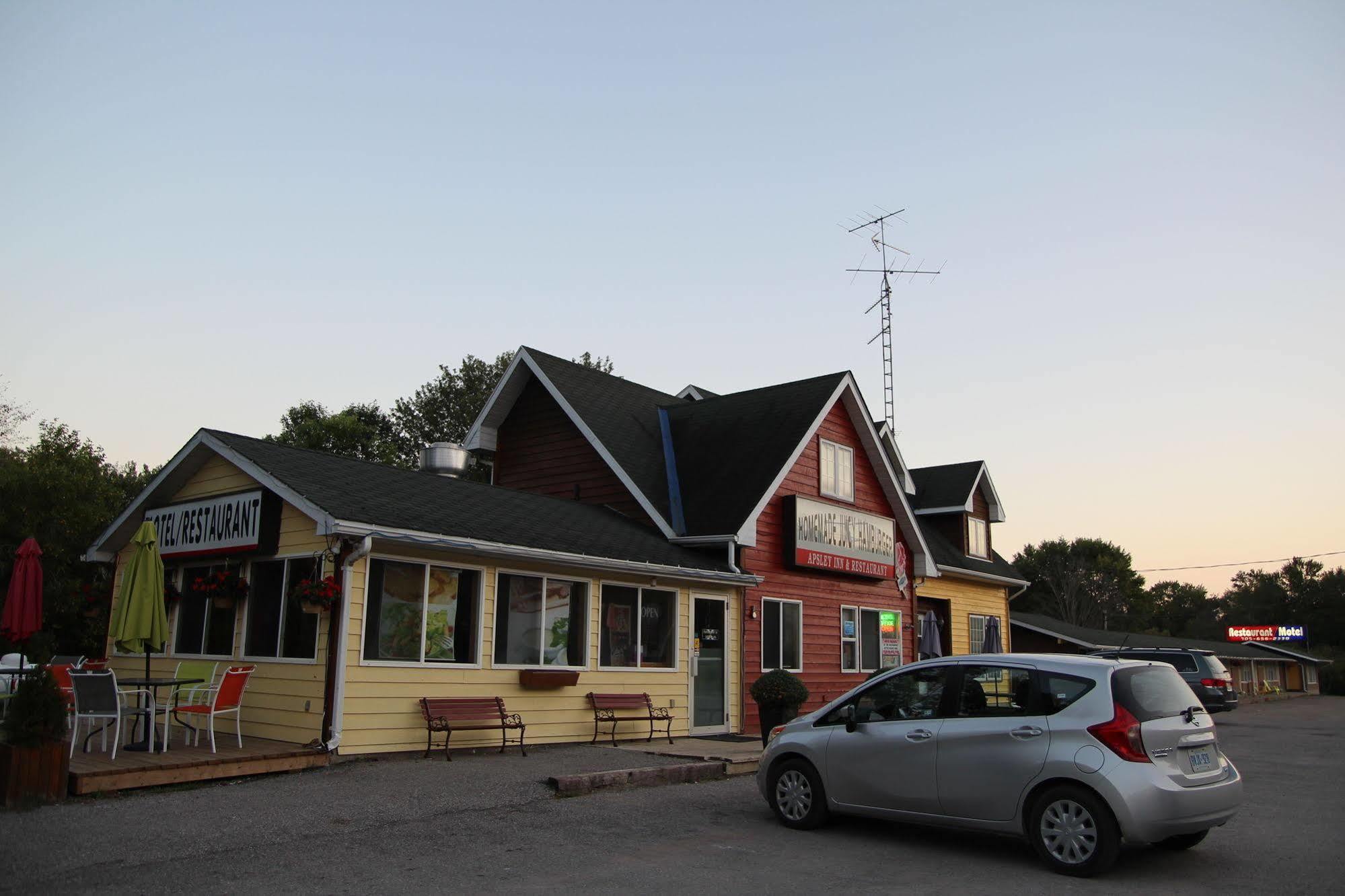 Apsley Inn And Restaurnt Eksteriør billede